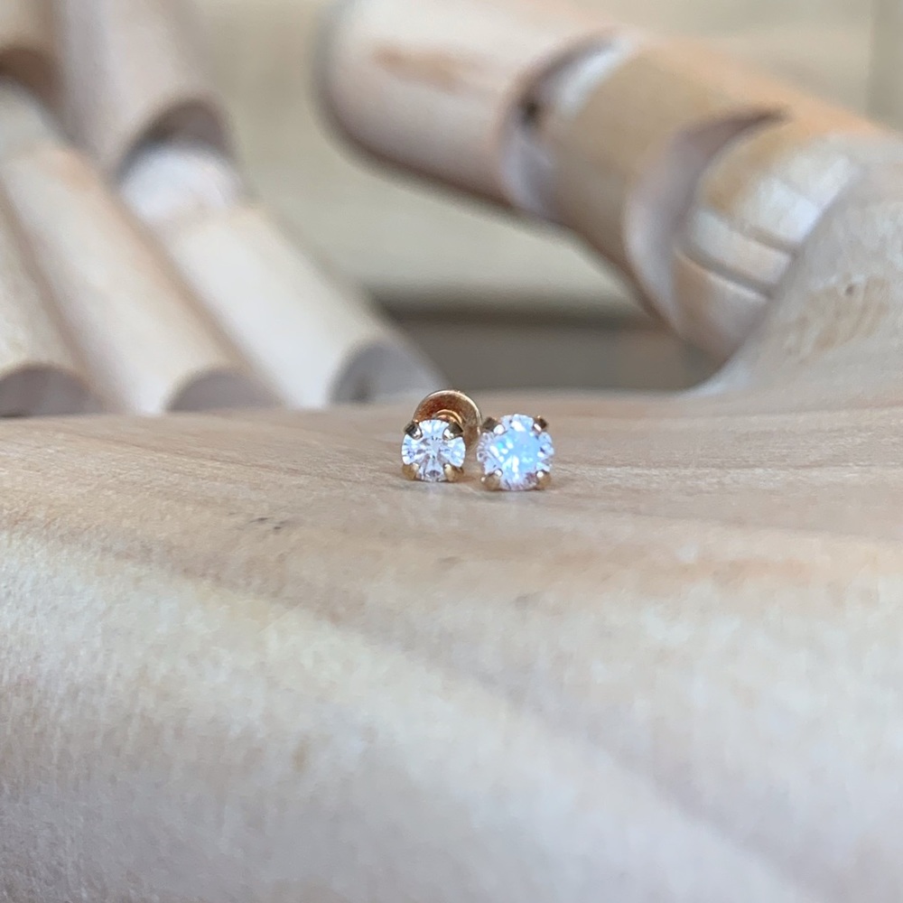 14KYG 2.5mm & 2mm CZ Cartilage Stud Earring Set - Picture 5 of 7